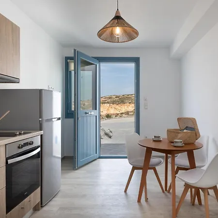 Apart Otel Mandilaras Village - The Panorama Of Naxos Vívlos