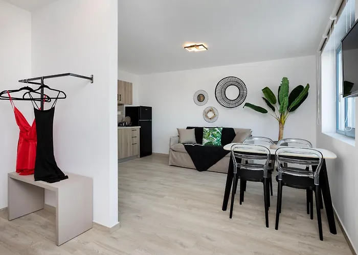 Mandilaras Village - The Panorama Of Naxos Апарт-отель